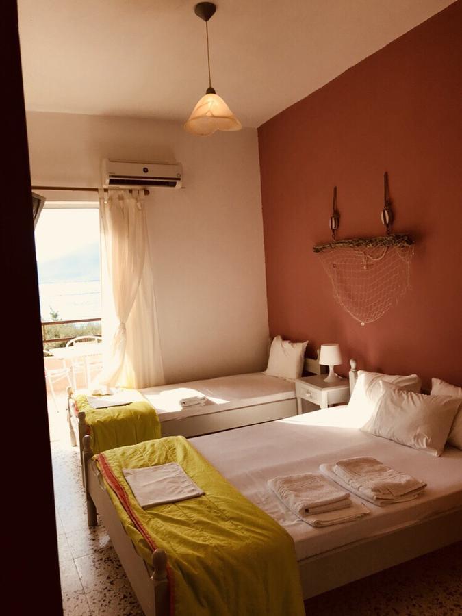 Apartments Skardoutsou Агиокампос Екстериор снимка
